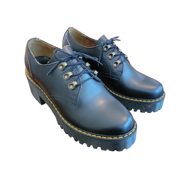 DR MARTENS Leona Lo black leather platform heeled lace up shoes women’s 9 new - Picture 4 of 8